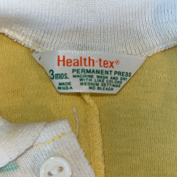 Vtg Carter’s 1 Piece polo Type Top with Yellow Snap Open Attached Bottom 3 Mos - Picture 3 of 6